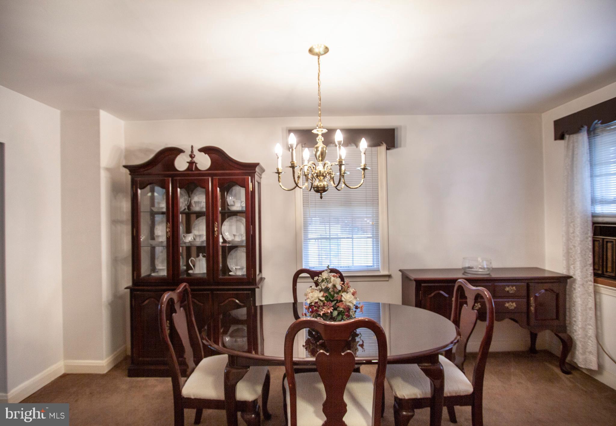 2811 Plainfield Road Baltimore, MD 21222 - Photo 6 of 24 Dining Room