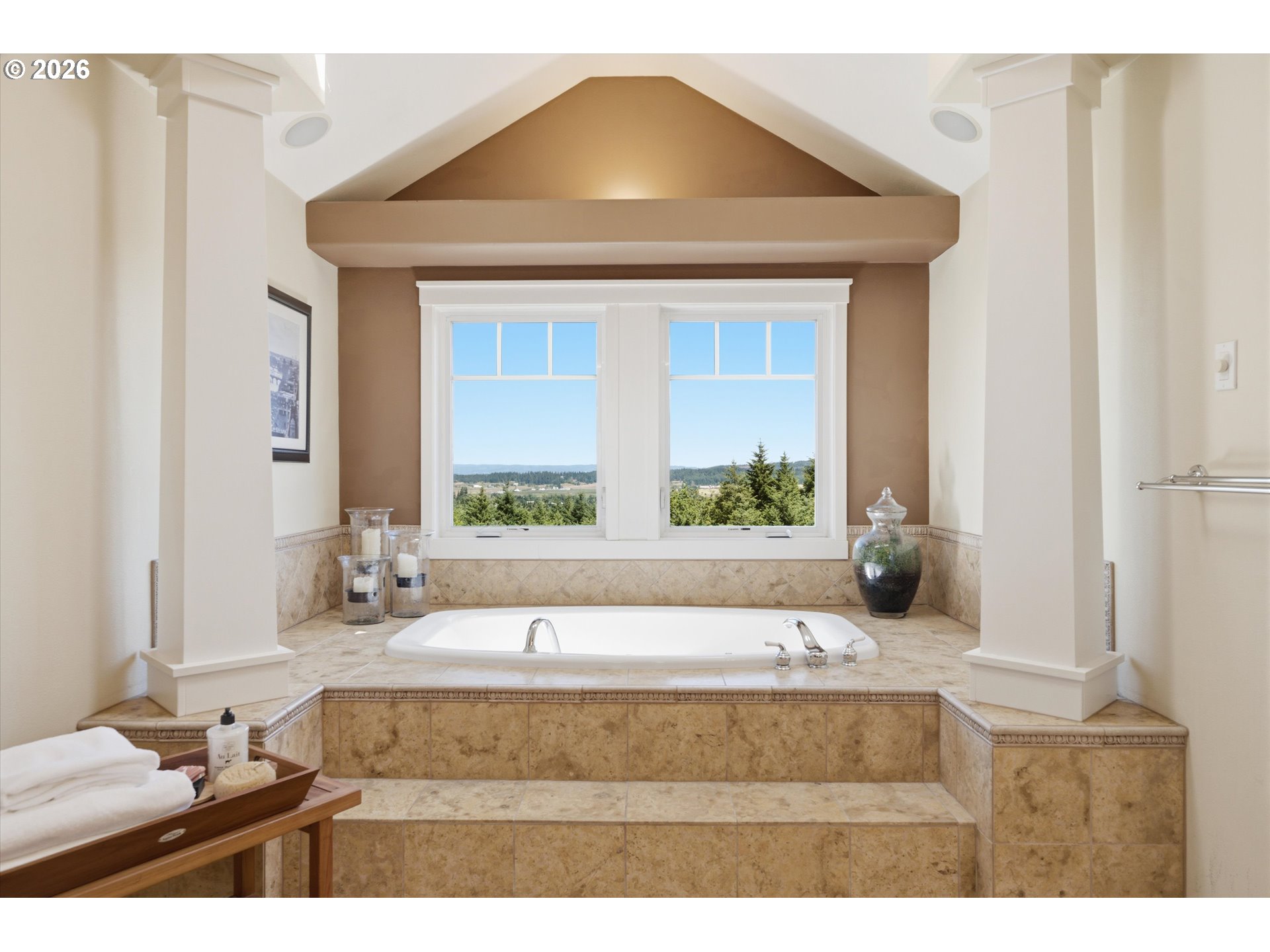 21029 Southwest Lebeau Road Sherwood, OR 97140 - Photo 5 of 48 En Suite Bathroom