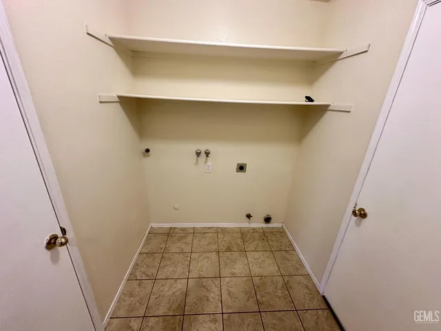 $365,000 | Undisclosed Address, Delano, CA 93215