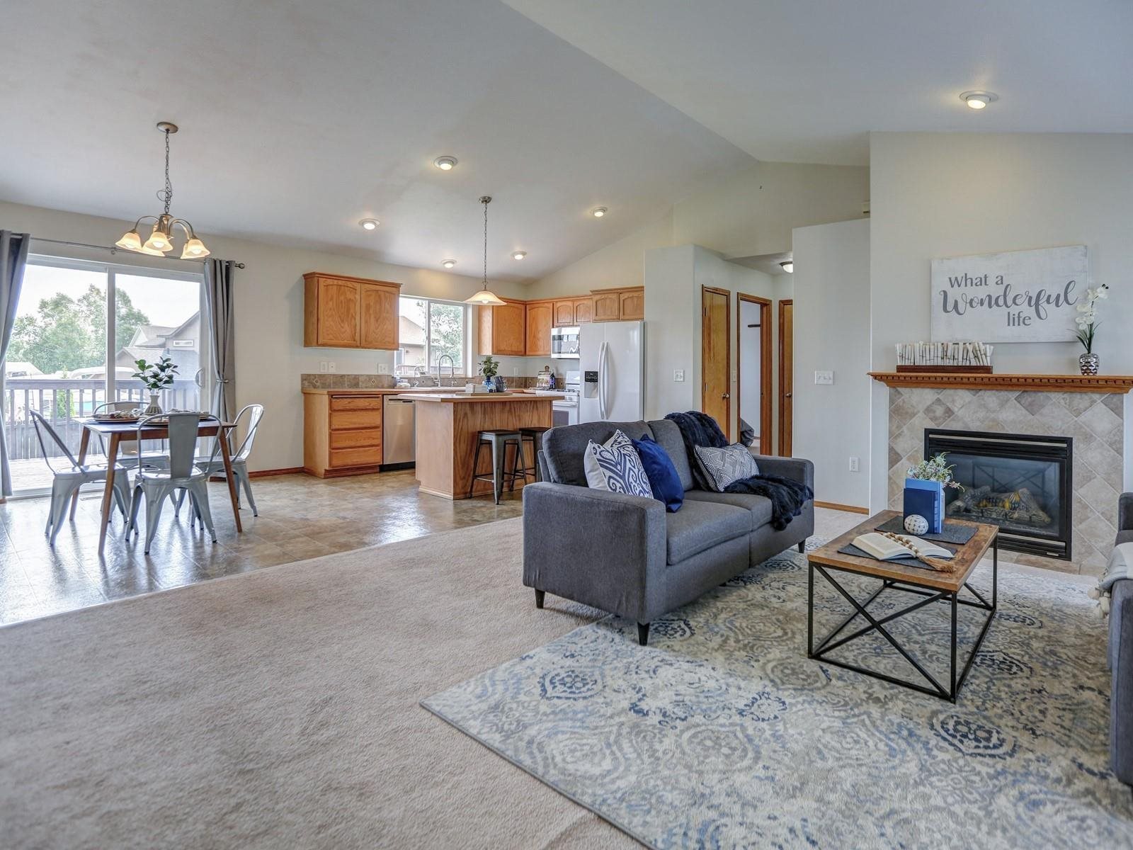 1107 South Moen Road Greenacres, WA 99016 - Photo 5 of 44
