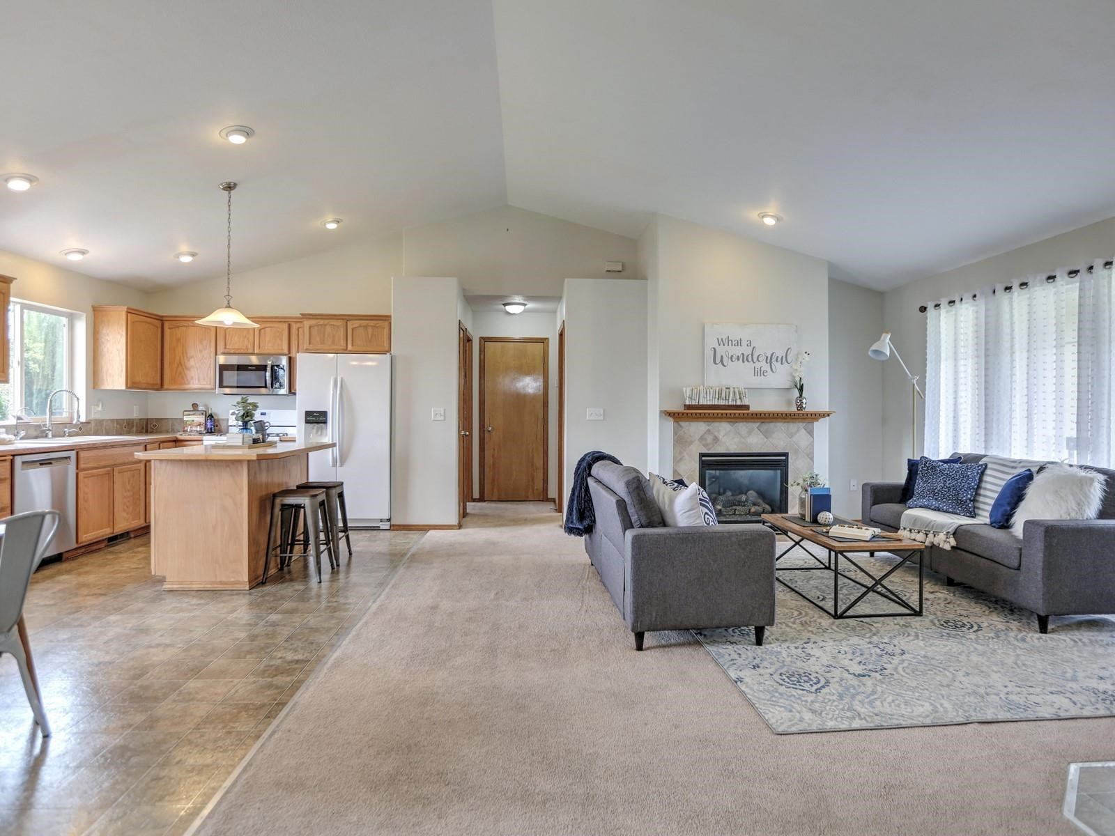 1107 South Moen Road Greenacres, WA 99016 - Photo 7 of 44