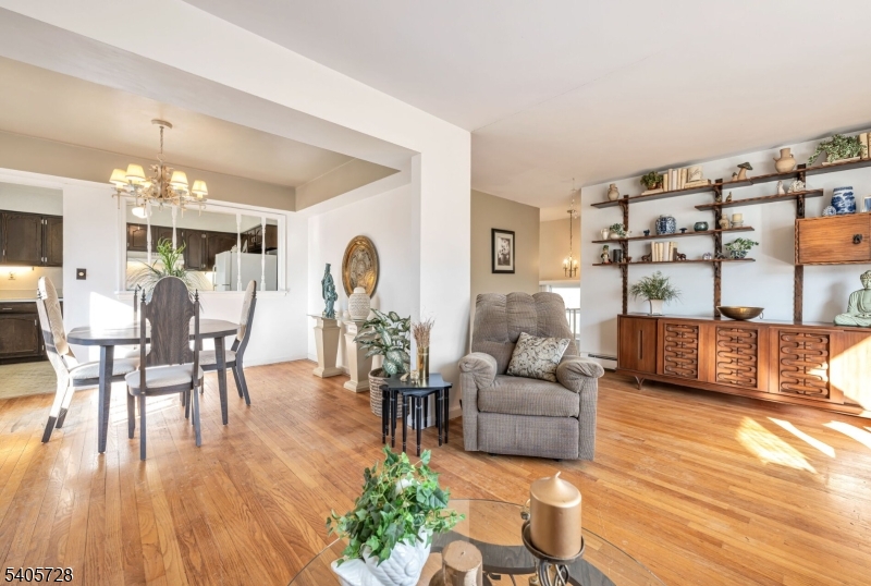 517 Vail Road Landing, NJ 07850 - Photo 7 of 30