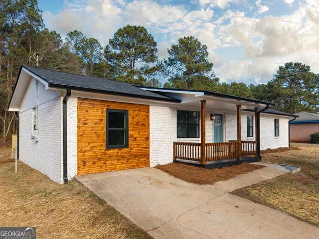 $229,000 | 129 Higgins Road, Flovilla, GA 30216