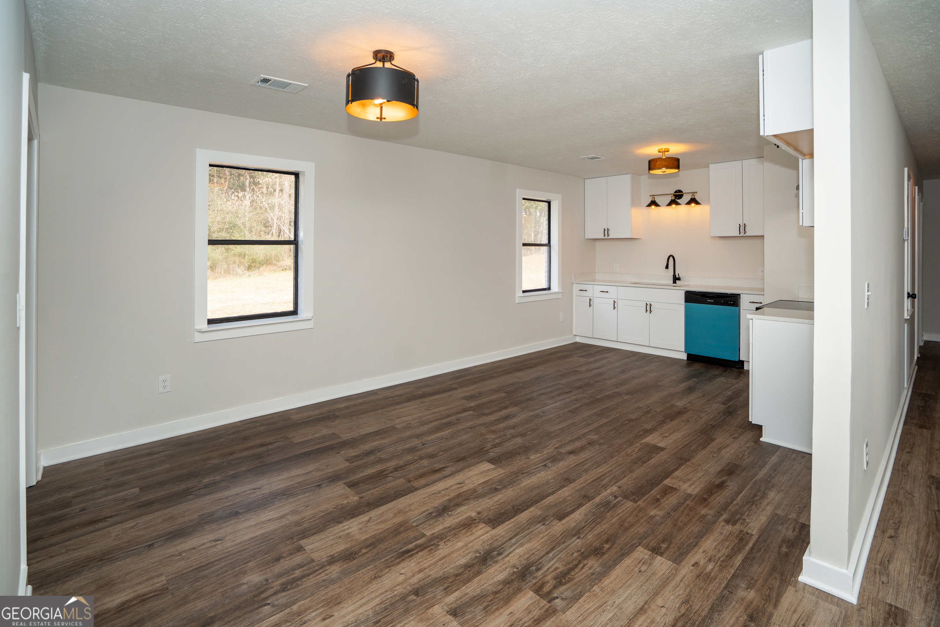 129 Higgins Road Flovilla, GA 30216 - Photo 8 of 53