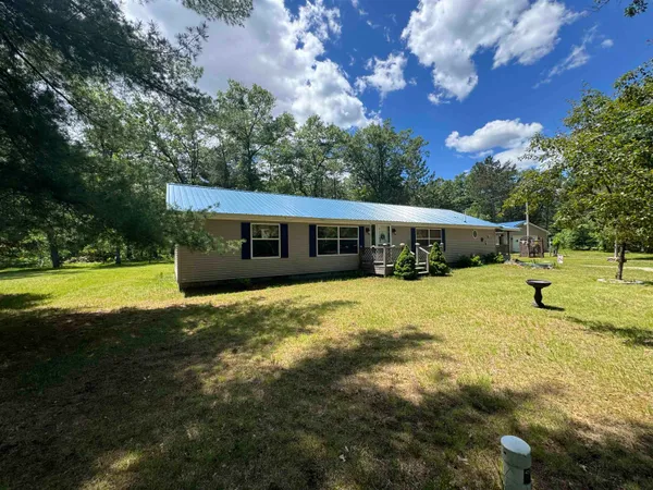 $269,000 | 3308 South Morrison Road, West Branch, MI 48661