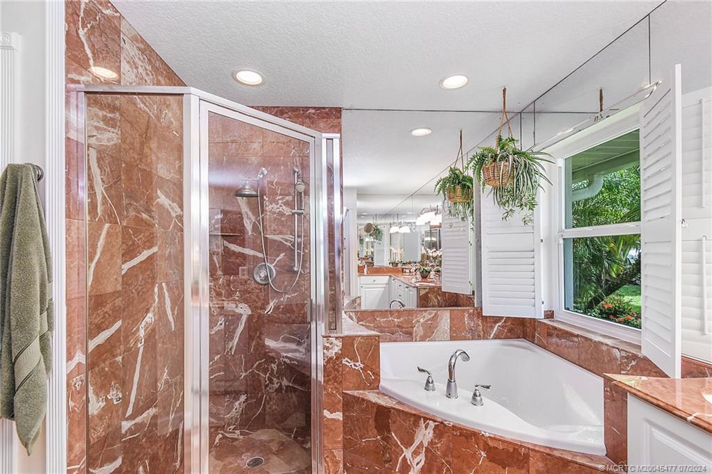 4 Banyan Road Sewall's Point, FL 34996 - Photo 13 of 37 Gallery Image 13