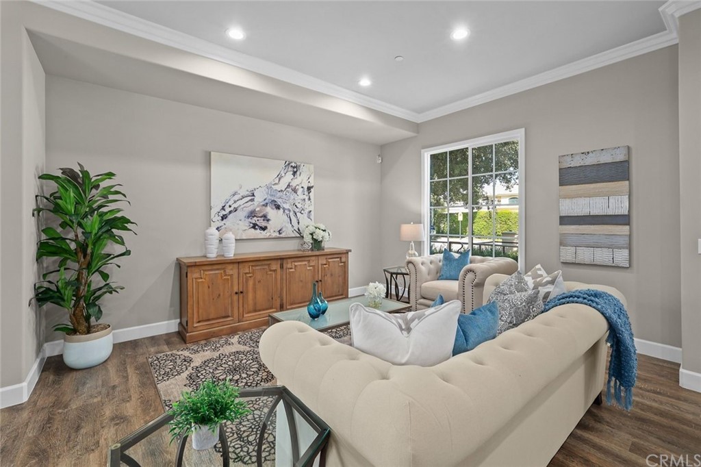 1015 Holly Avenue, Unit B Arcadia, CA 91007 - Photo 14 of 39 a living room with furniture potted plant and a window