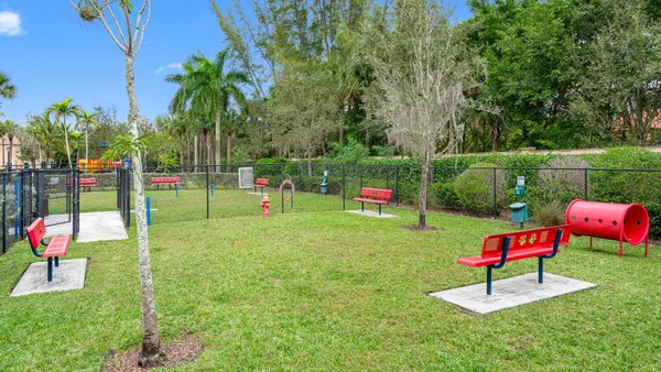 $3,300 | Undisclosed Address, West Palm Beach, FL 33411