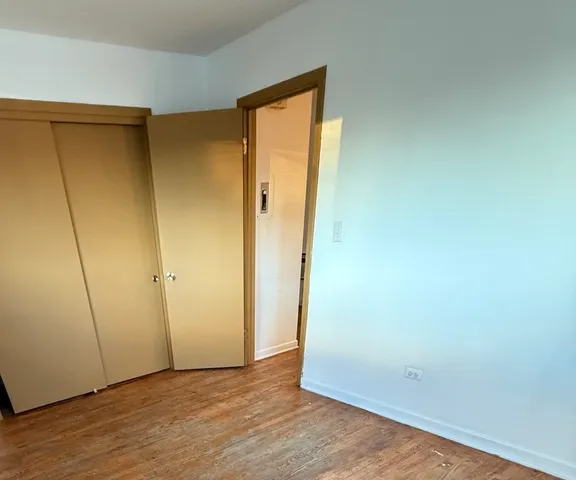 $1,250 | 558 North Ardmore Avenue, Unit 2W, Villa Park, IL 60181