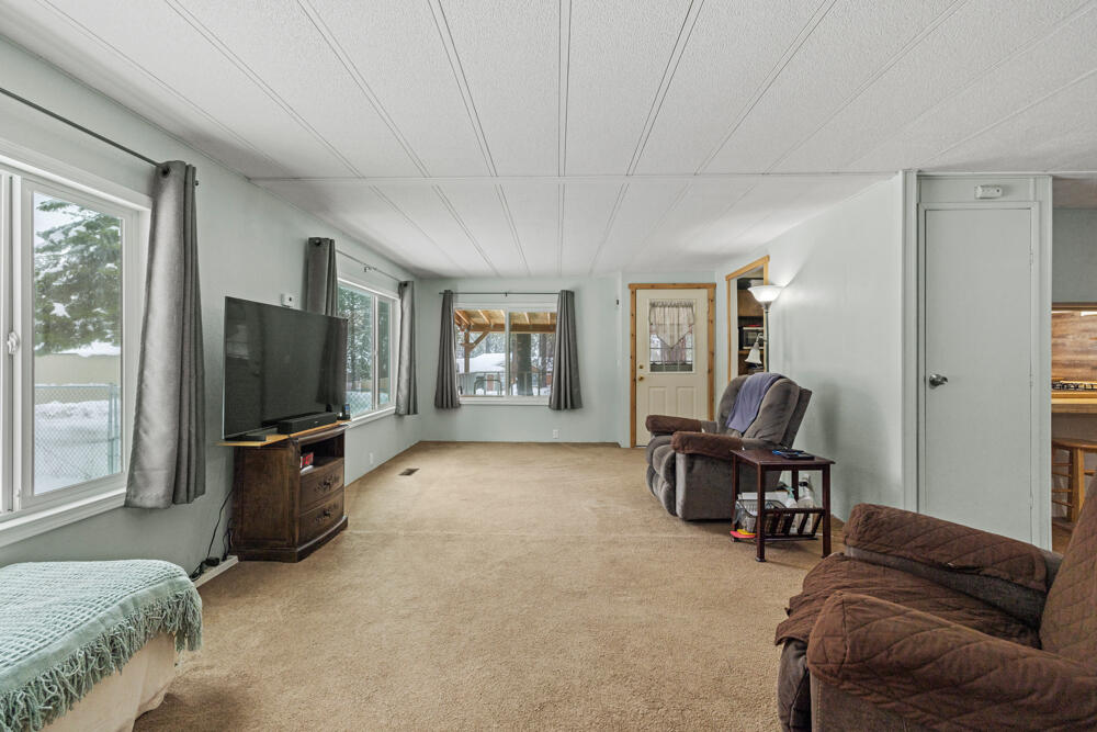 11374 Red Wing Loop Keno, OR 97627 - Photo 16 of 37 11347RedWingLp.-15
