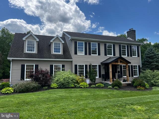16621 Lappans Road Williamsport, MD 21795 - Photo 4 of 19 Many upgrades throughout