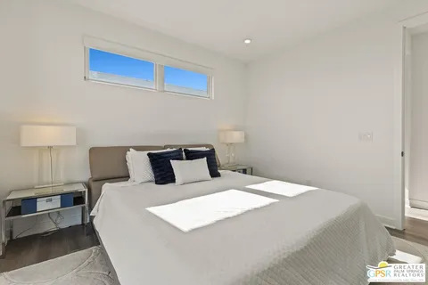 $899,000 | 906 Cameron Center Drive, Palm Springs, CA 92264