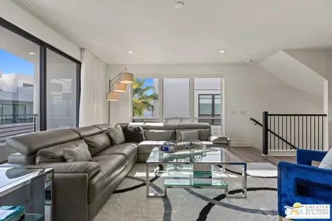 $899,000 | 906 Cameron Center Drive, Palm Springs, CA 92264