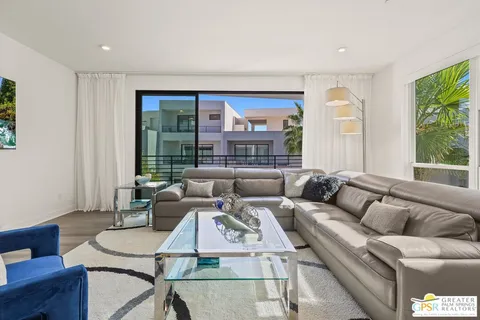 $899,000 | 906 Cameron Center Drive, Palm Springs, CA 92264