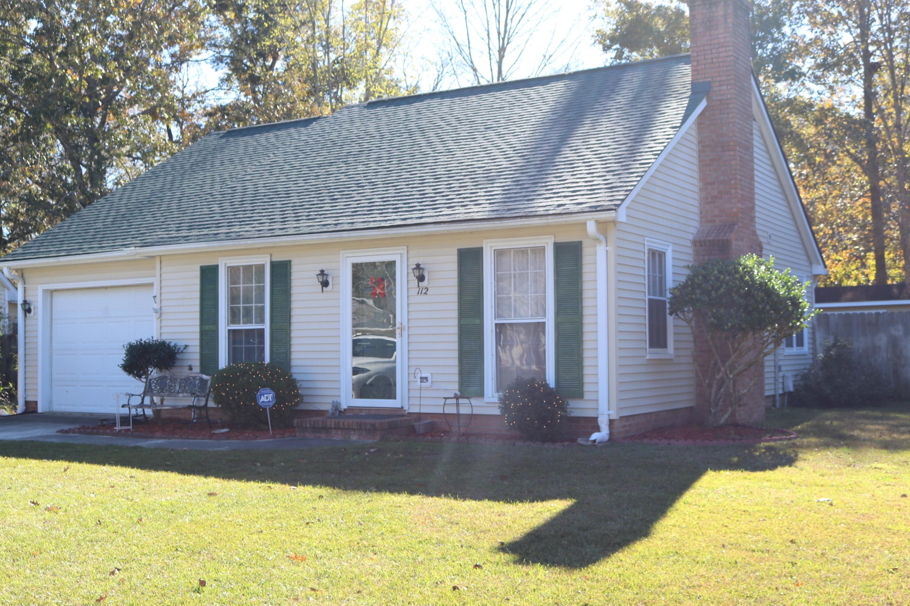 112 Hamlet Road Summerville, SC 29485 - Photo 2 of 36 IMG_9987