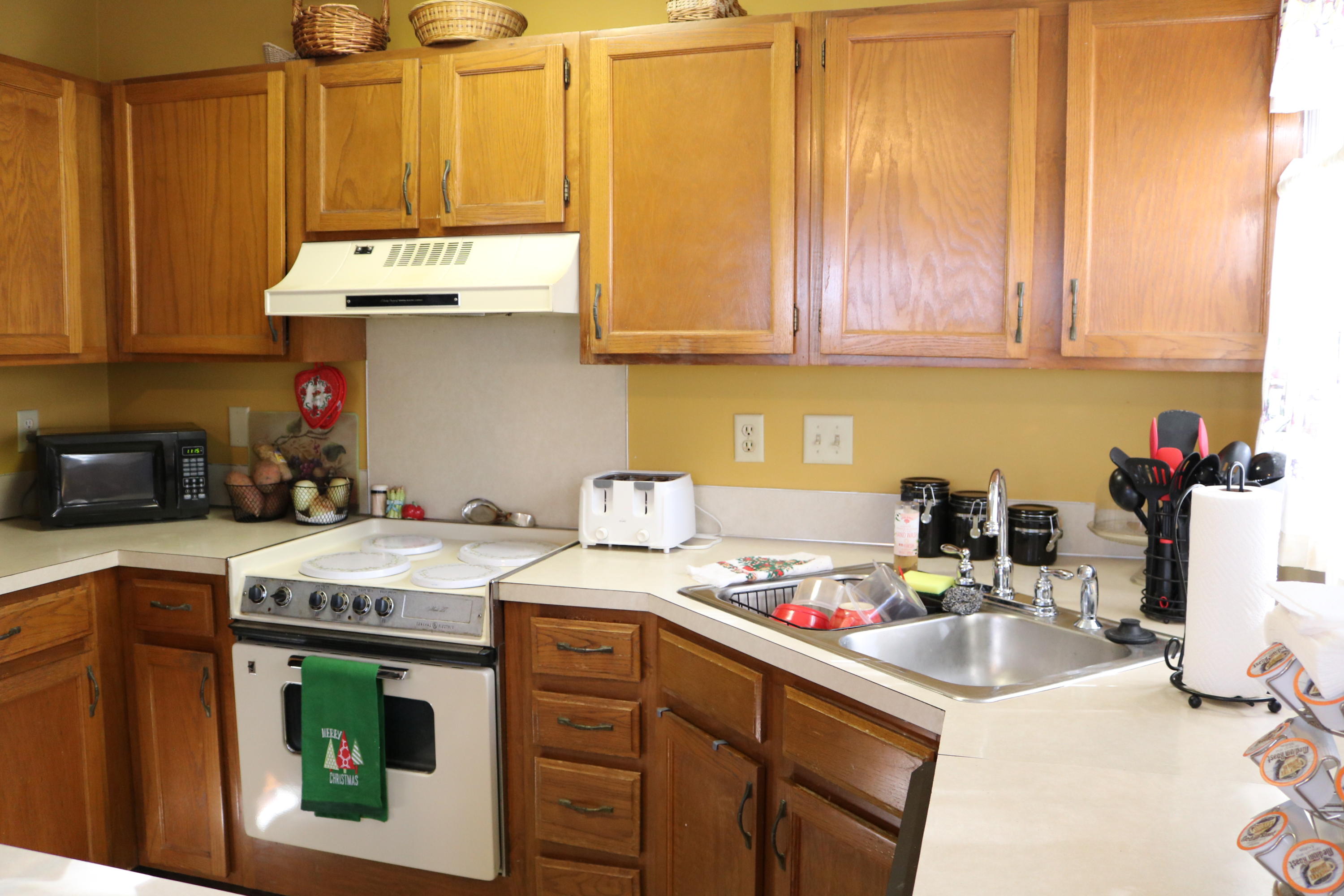 112 Hamlet Road Summerville, SC 29485 - Photo 13 of 36 IMG_9944