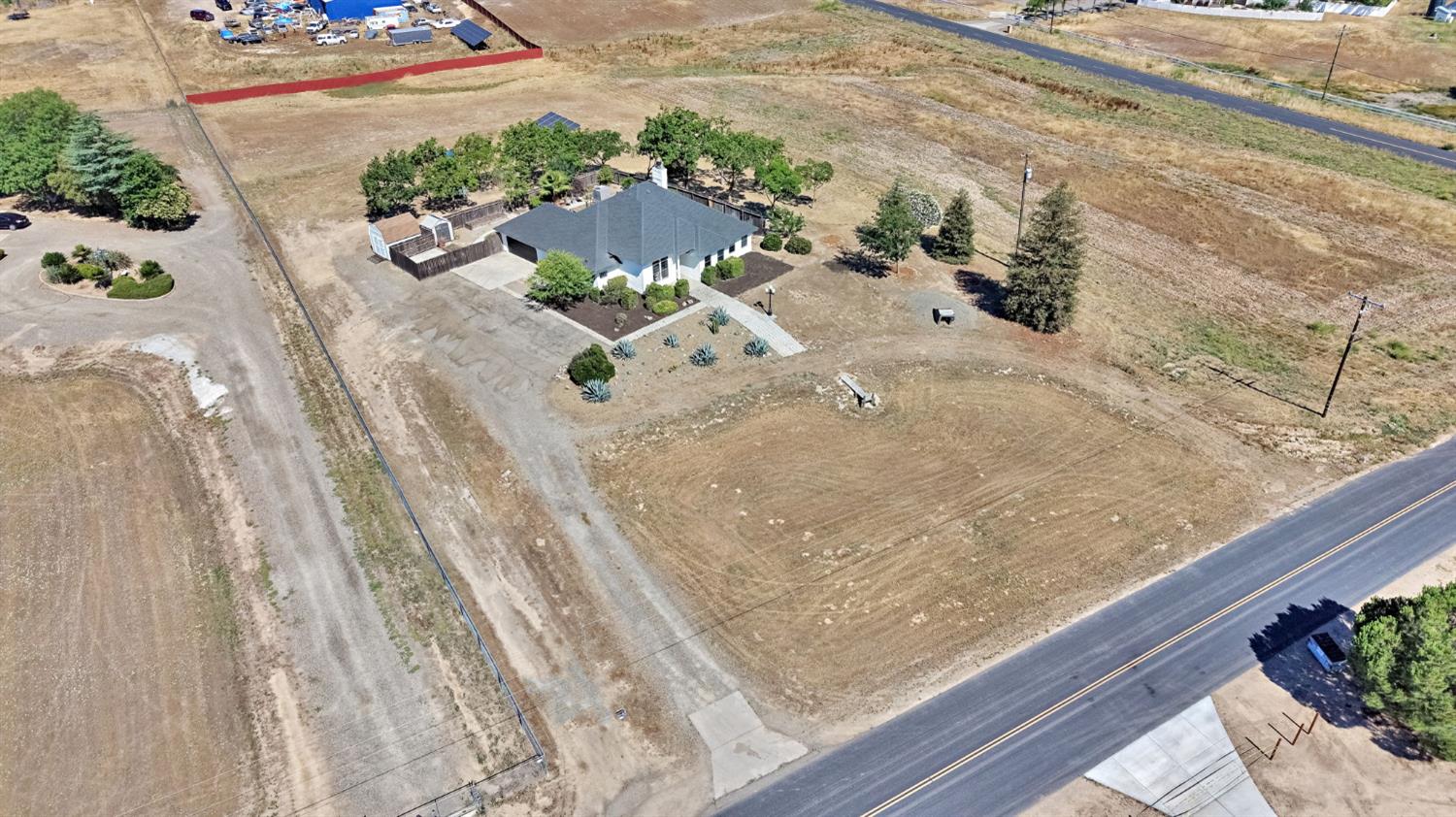 16936 Karen Road Madera, CA 93636 - Photo 43 of 53
