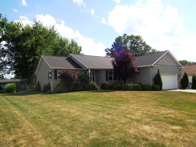 5962 Wentworth Road Southwest Canton, OH 44706 - Photo 1 of 26 Gallery Image 1