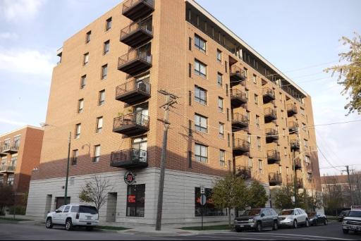 974 West 35th Place, Unit 601 Chicago, IL 60609 - Photo 2 of 16