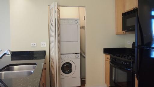 974 West 35th Place, Unit 601 Chicago, IL 60609 - Photo 7 of 16