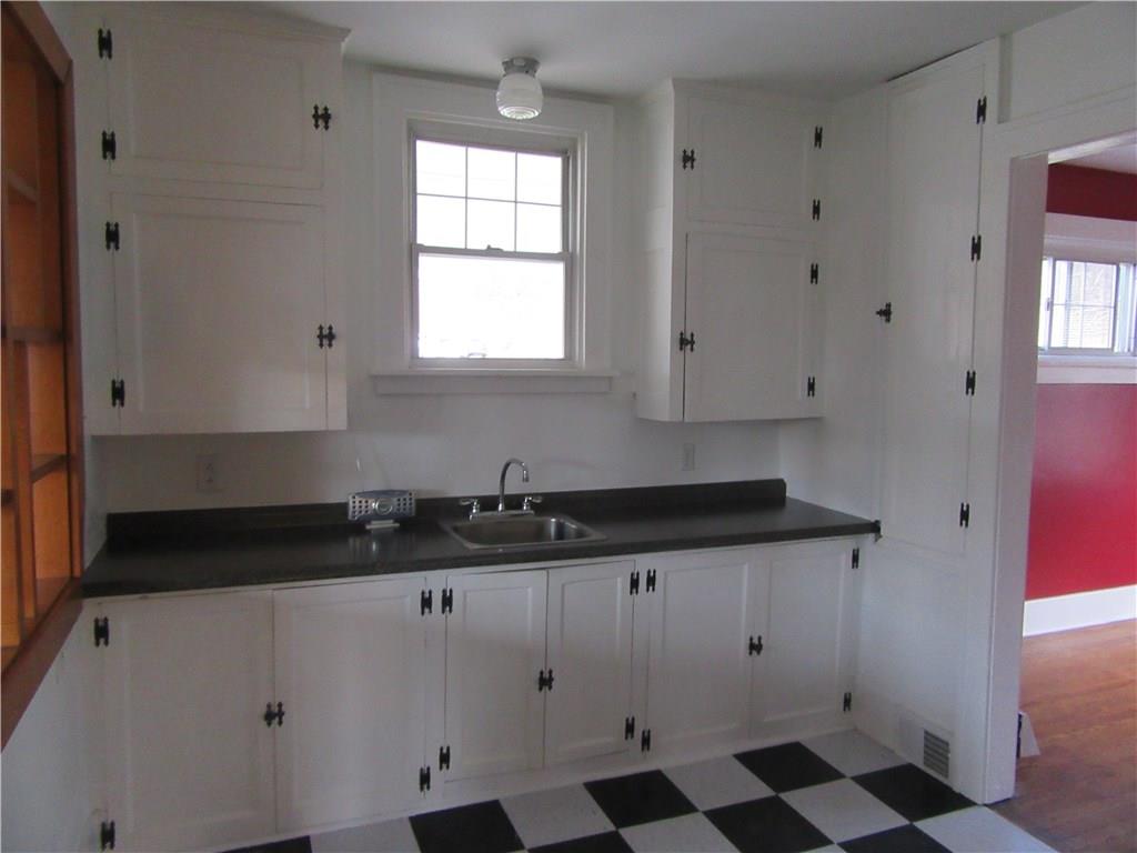 535 Beatty Road Monroeville, PA 15146 - Photo 4 of 16 Gallery Image 4