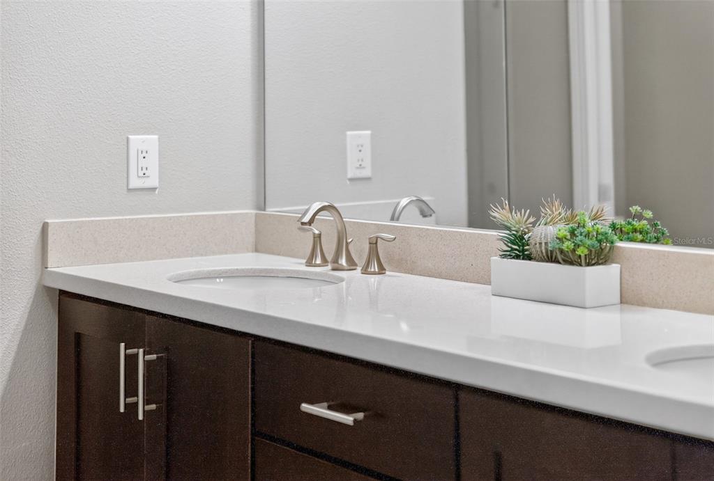 1254 Riverscape Street, Unit D Bradenton, FL 34208 - Photo 46 of 96