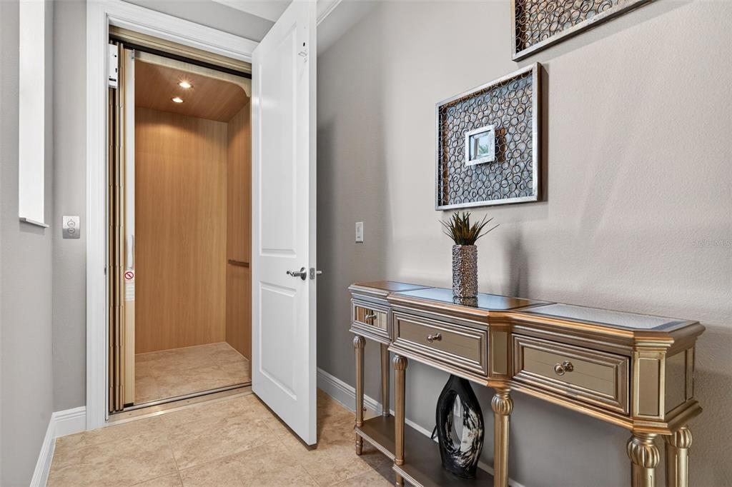 1254 Riverscape Street, Unit D Bradenton, FL 34208 - Photo 57 of 96