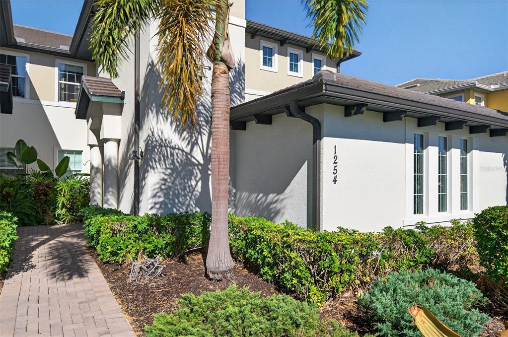 1254 Riverscape Street, Unit D Bradenton, FL 34208 - Photo 6 of 96