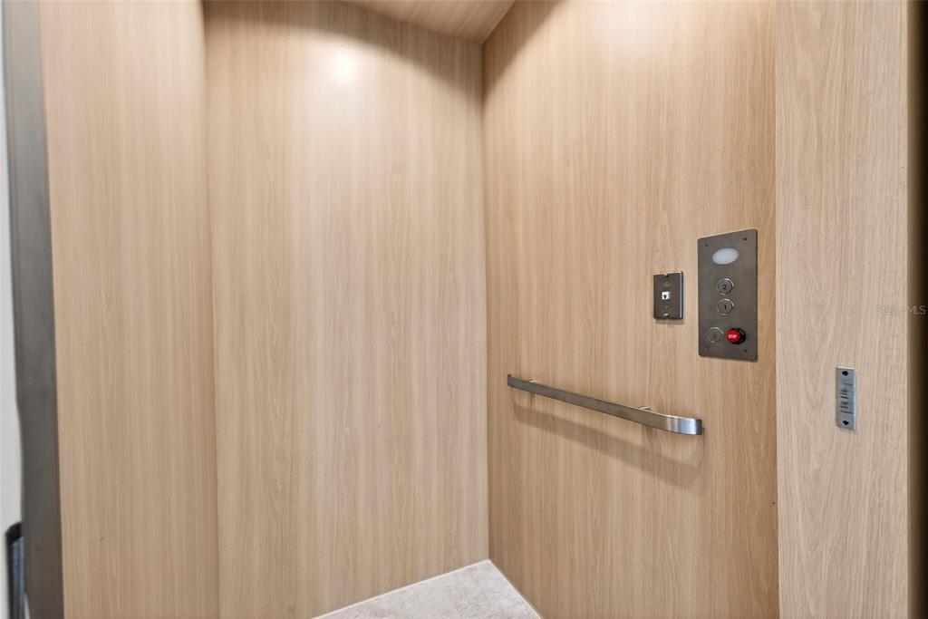 1254 Riverscape Street, Unit D Bradenton, FL 34208 - Photo 10 of 96