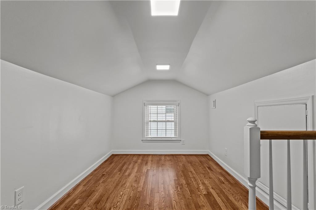 118 East Keeling Road Greensboro, NC 27410 - Photo 20 of 32 Additional square footage opposite the upstairs primary.