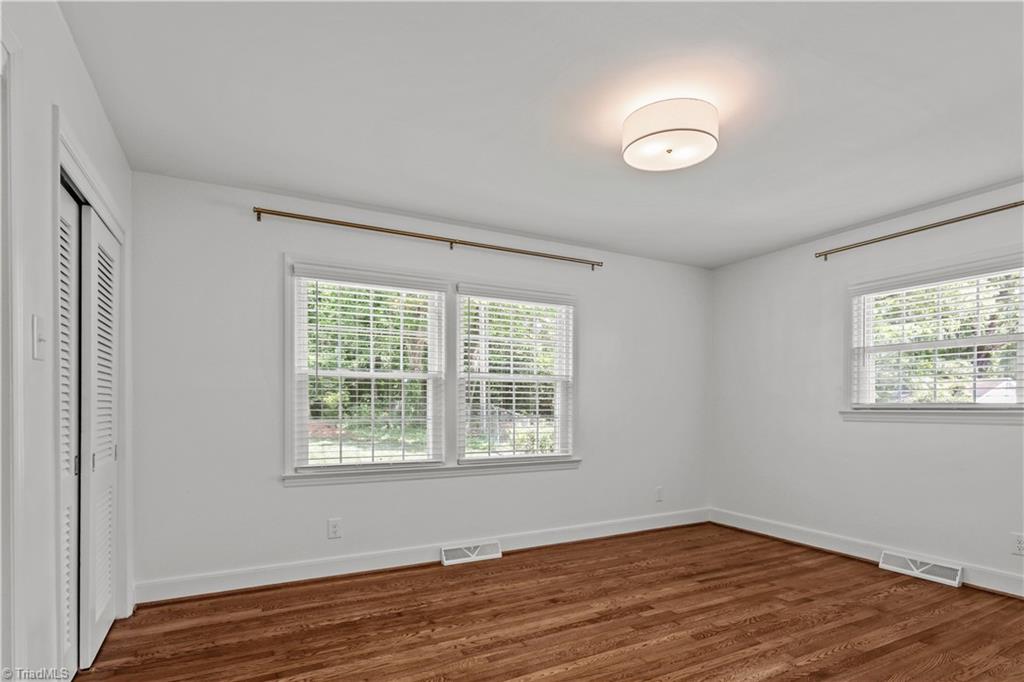 118 East Keeling Road Greensboro, NC 27410 - Photo 21 of 32