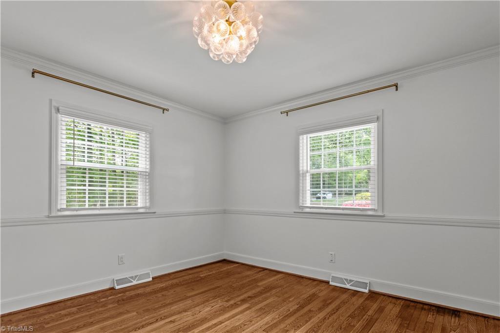 118 East Keeling Road Greensboro, NC 27410 - Photo 24 of 32