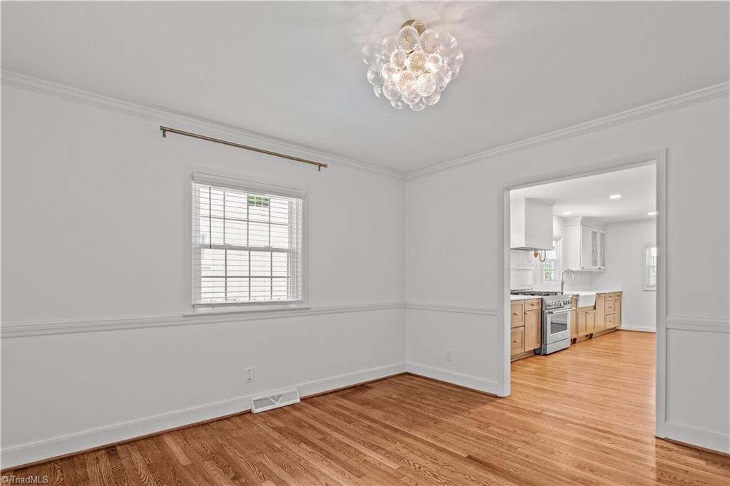 118 East Keeling Road Greensboro, NC 27410 - Photo 6 of 32
