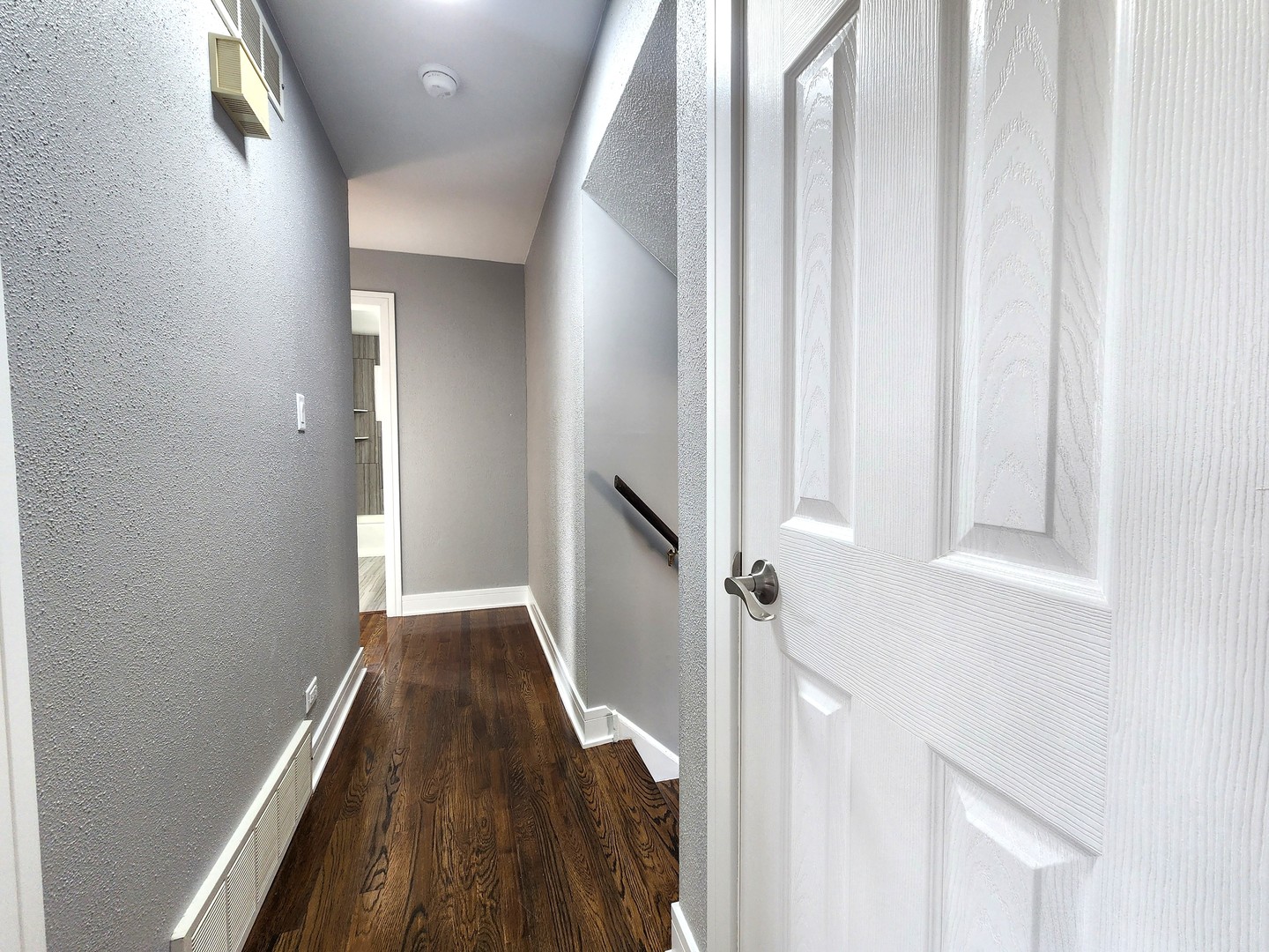 719 Terry Road Glendale Heights, IL 60139 - Photo 9 of 19 Gallery Image 9