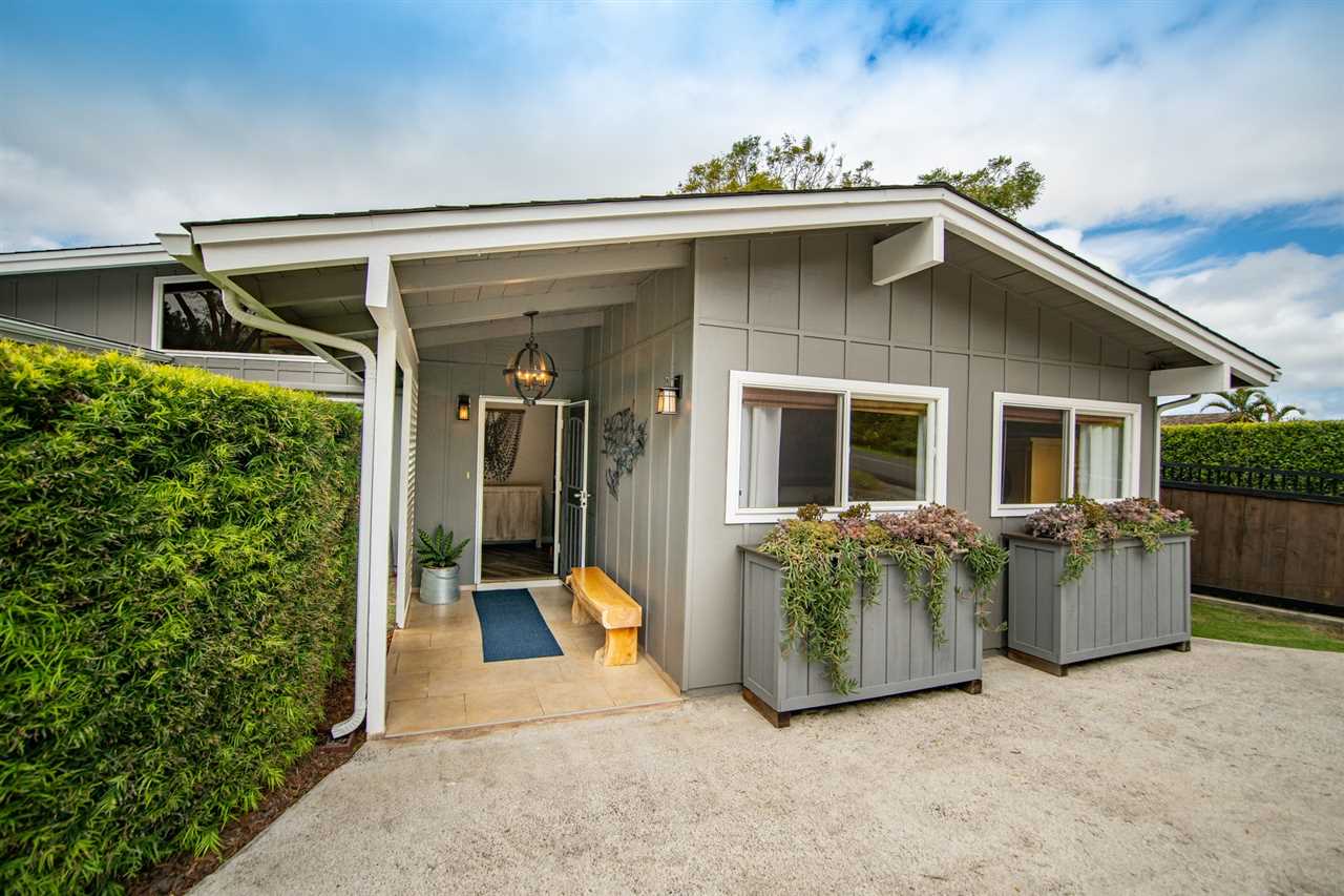 78 Ka Drive, Unit 1 Kula, HI 96790 - Photo 4 of 28 a view of a house with backyard and porch