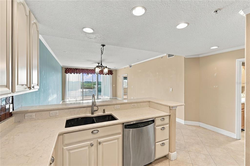 7070 Key Haven Road, Unit 402 Seminole, FL 33777 - Photo 13 of 53 Gallery Image 13