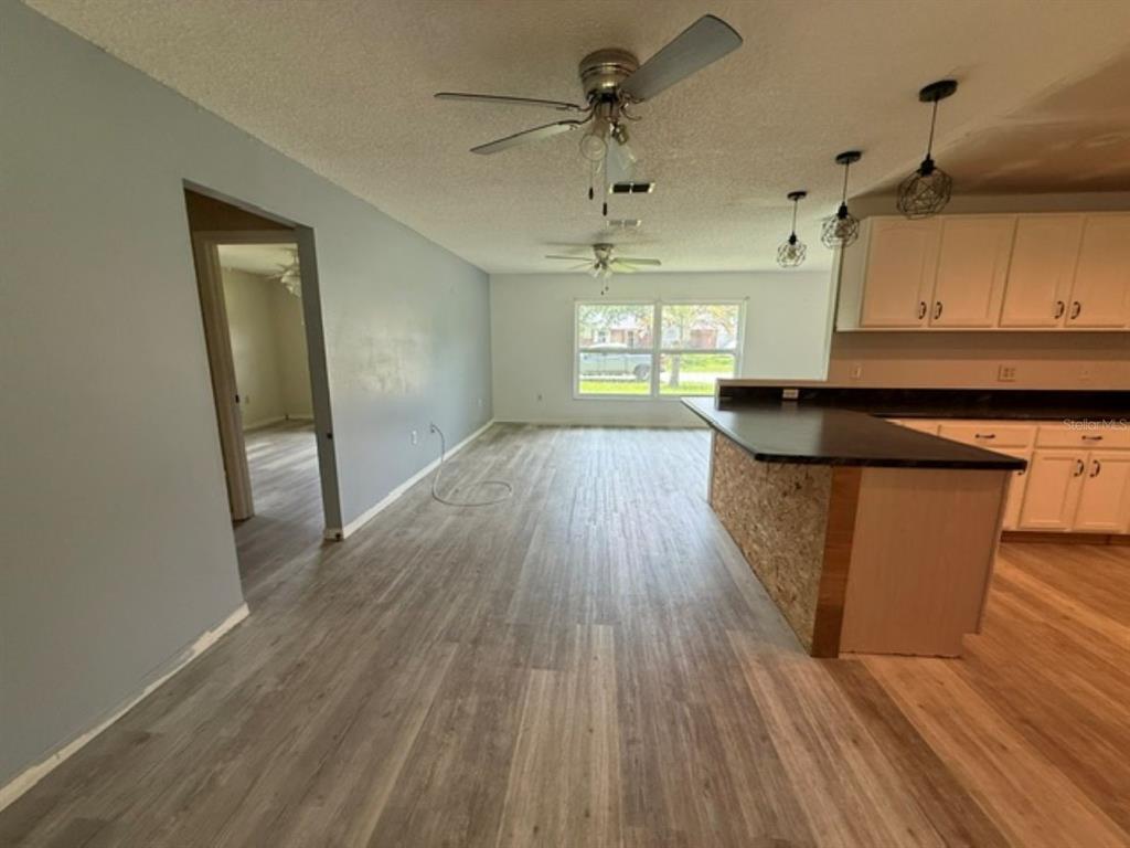 11160 Southwest 136th Court Road Dunnellon, FL 34432 - Photo 3 of 11 Gallery Image 3