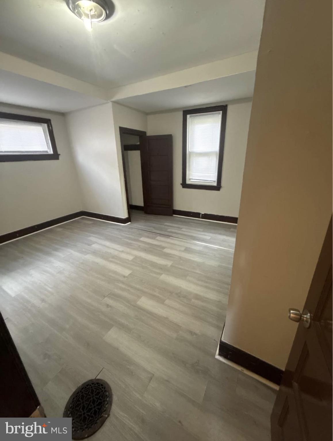 176 Park Avenue Clementon, NJ 08021 - Photo 7 of 8