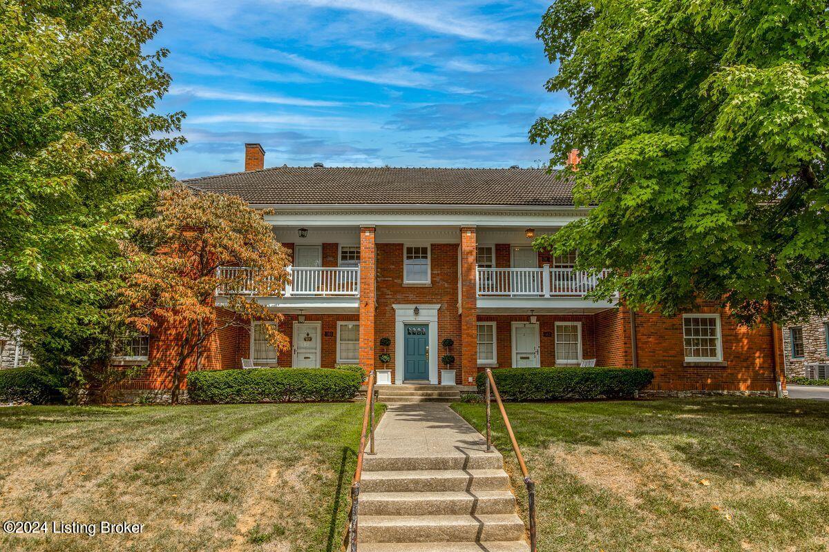 1411 Fontaine Road, Unit 202 Lexington, KY 40502 - Photo 1 of 24 photo_online_001