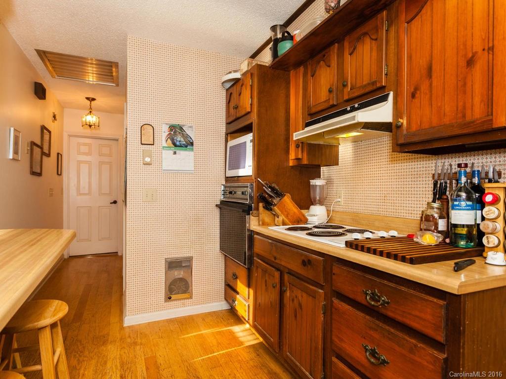 25 Rhododendron Drive Arden, NC 28704 - Photo 8 of 24 Gallery Image 8