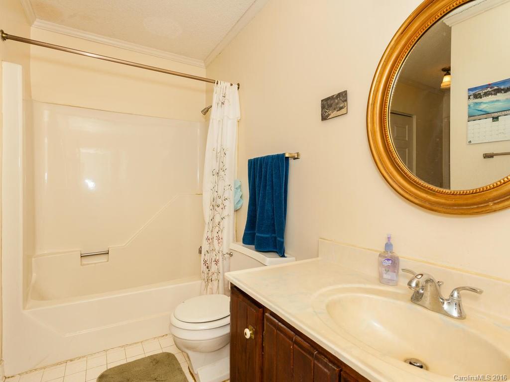 25 Rhododendron Drive Arden, NC 28704 - Photo 10 of 24 Gallery Image 10
