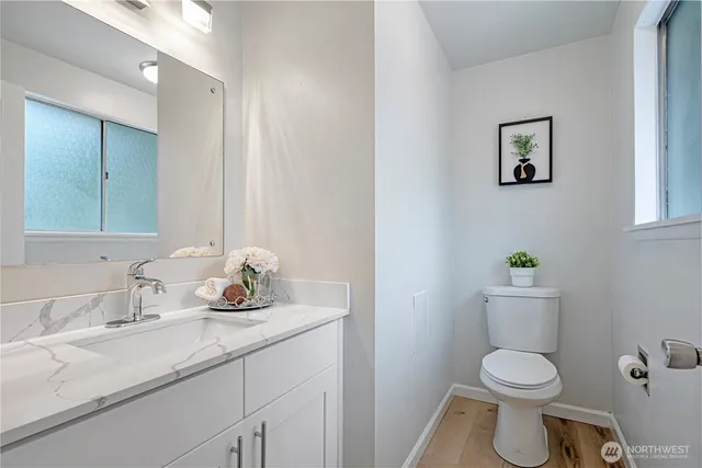 $915,000 | 16515 Linden Avenue North, Shoreline, WA 98133