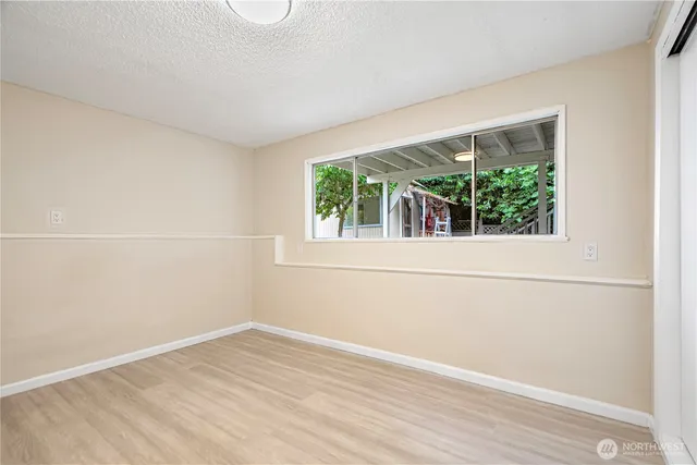 $915,000 | 16515 Linden Avenue North, Shoreline, WA 98133