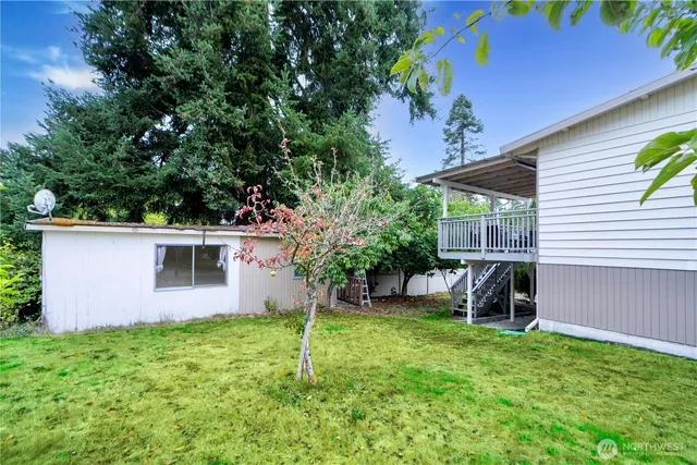$915,000 | 16515 Linden Avenue North, Shoreline, WA 98133