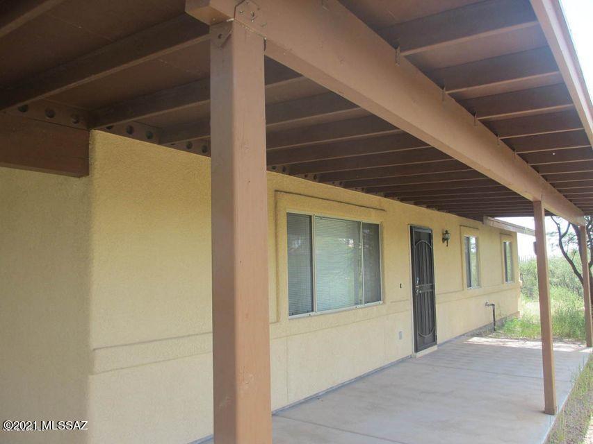 976 Calle Amarillo Rio Rico, AZ 85648 - Photo 5 of 38