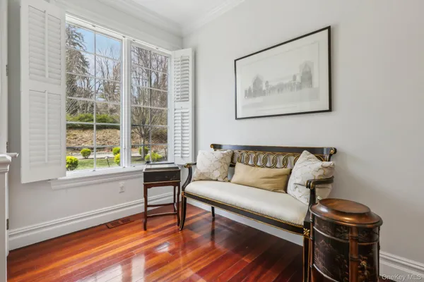 $2,195,000 | 2 Tompkins Court, Nyack, NY 10960