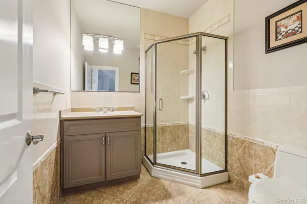 $2,195,000 | 2 Tompkins Court, Nyack, NY 10960