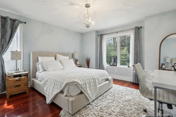 $2,195,000 | 2 Tompkins Court, Nyack, NY 10960