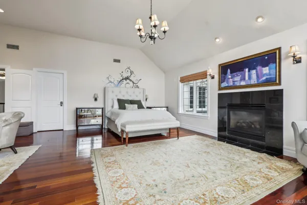 $2,195,000 | 2 Tompkins Court, Nyack, NY 10960