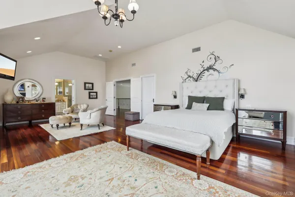 $2,195,000 | 2 Tompkins Court, Nyack, NY 10960